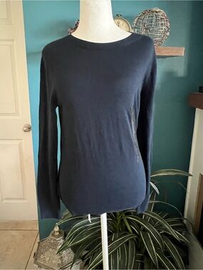 Banana Republic Navy Long-Sleeve Crewneck Top